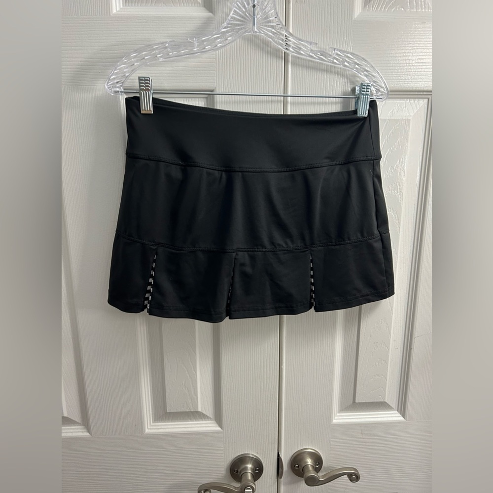 Bolle Tennis Skirt - Size Medium